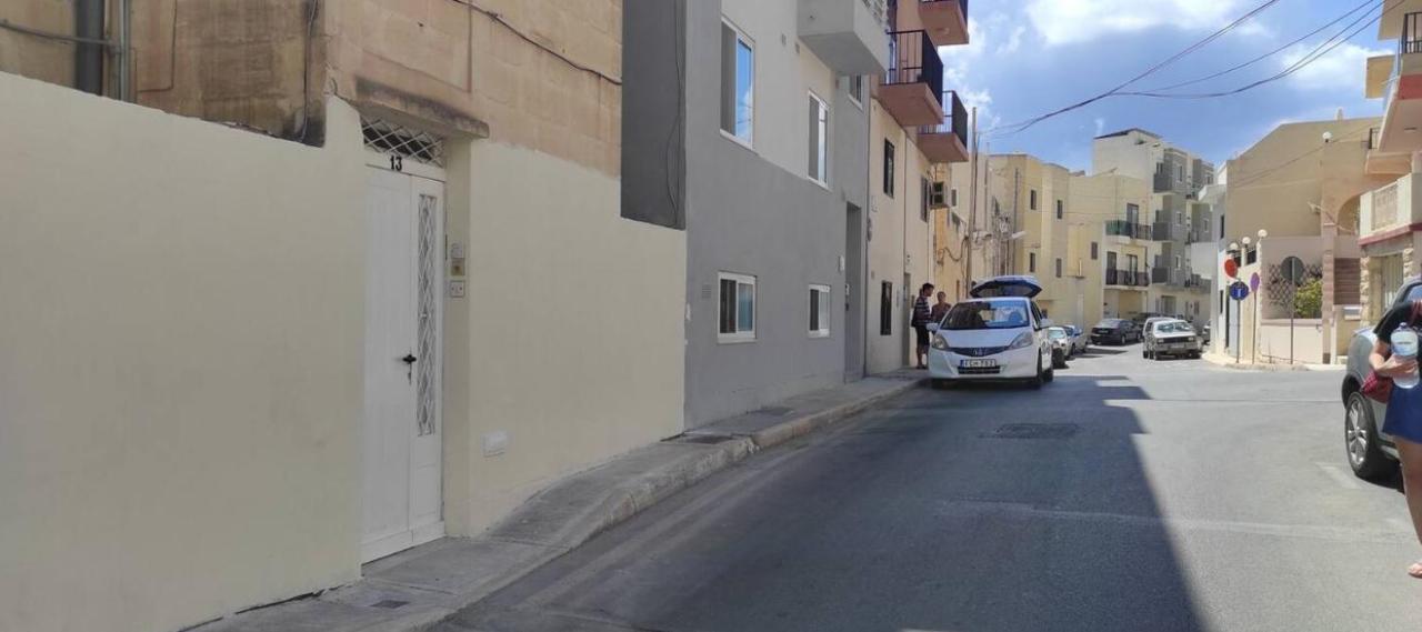 Sea View 2 Bedroom Apartment Marsaskala Exterior photo